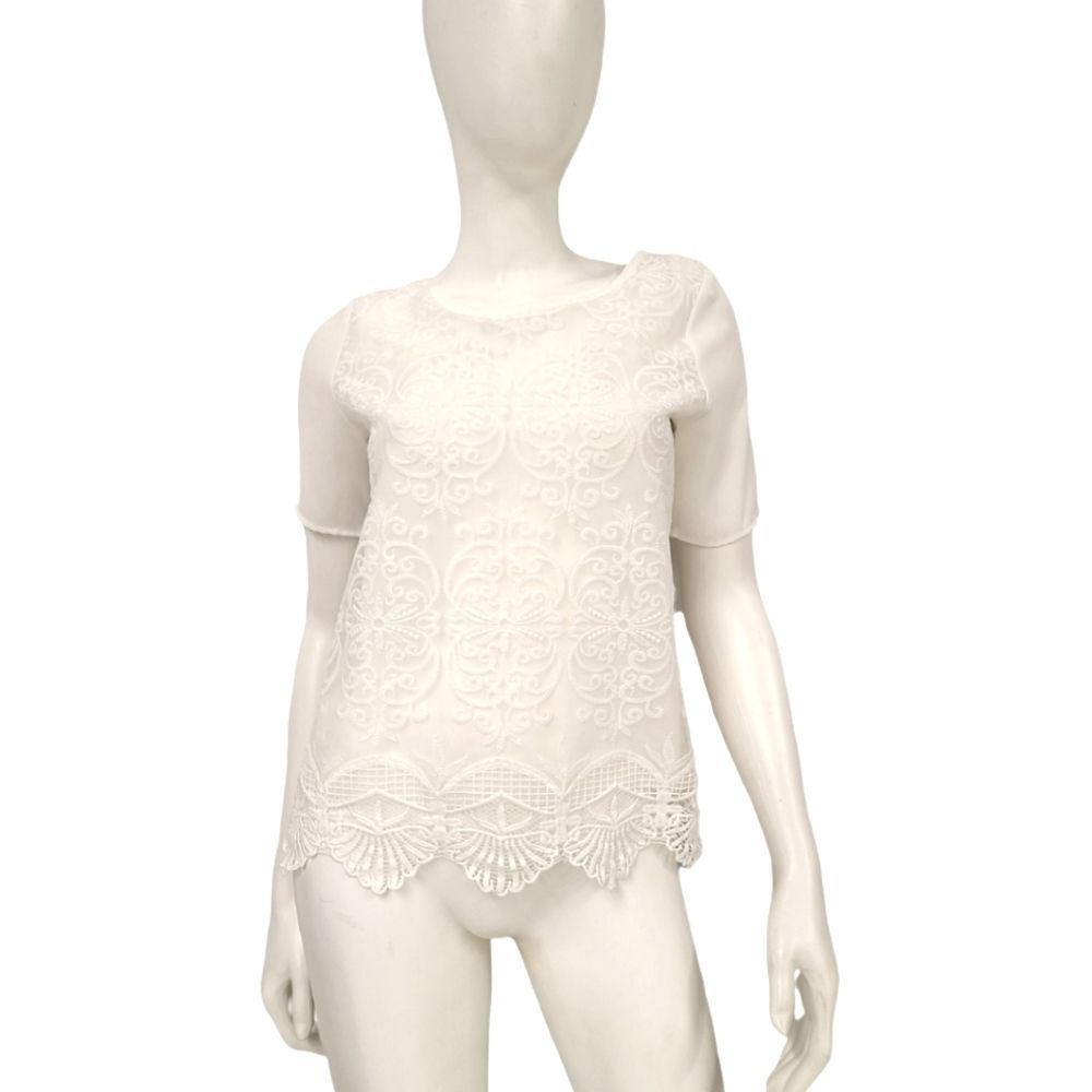 Yoyo 5 White Lace Frony Blouse size Small Short Sleeve - Picture 2 of 8